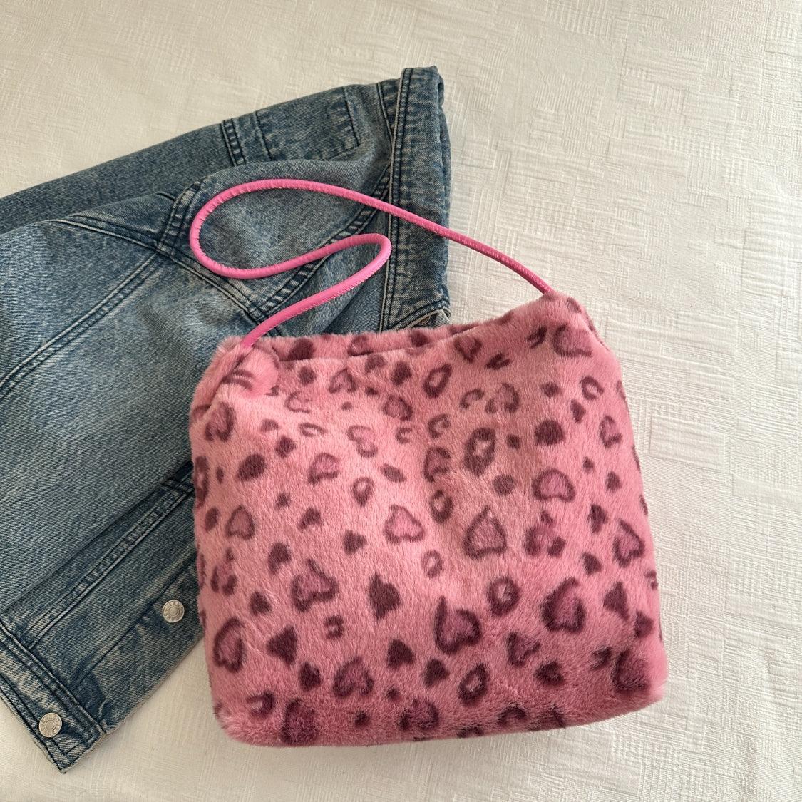 Leopard Furry Shoulder Bag - Trendy by Luna