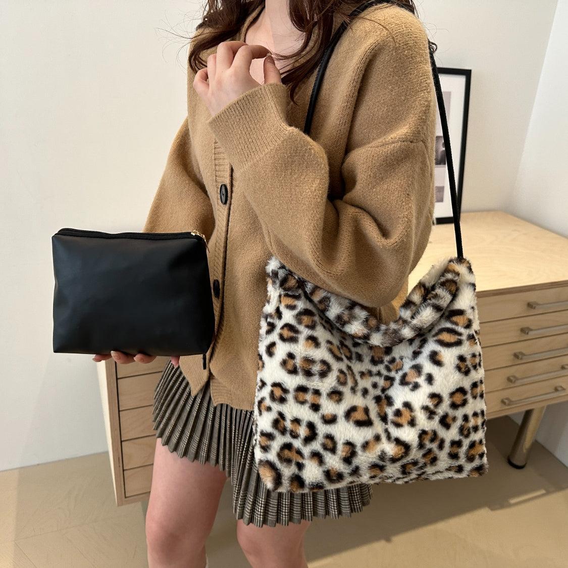 Leopard Furry Shoulder Bag - Trendy by Luna